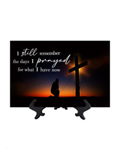 8x12 I still remember - inspirational quote with kneeling man in front of cross with orange sunset backdrop on ceramic tile & stand with no background